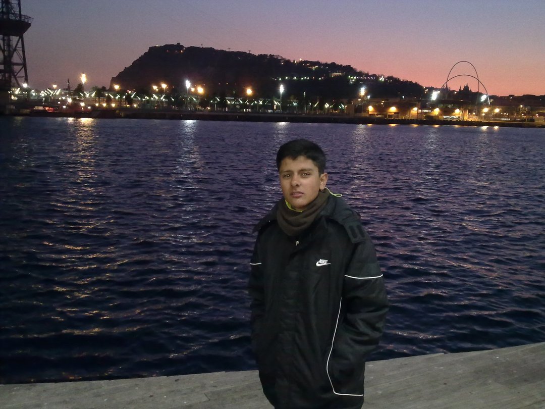 Post photo