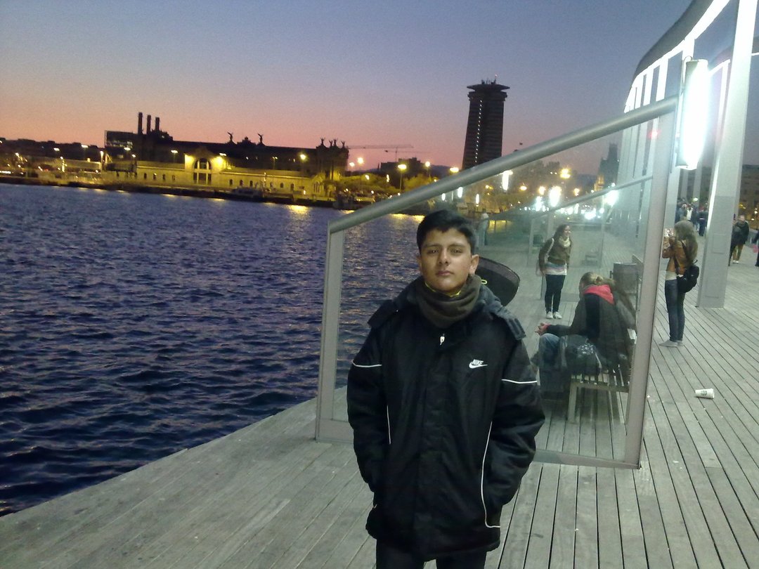 Post photo