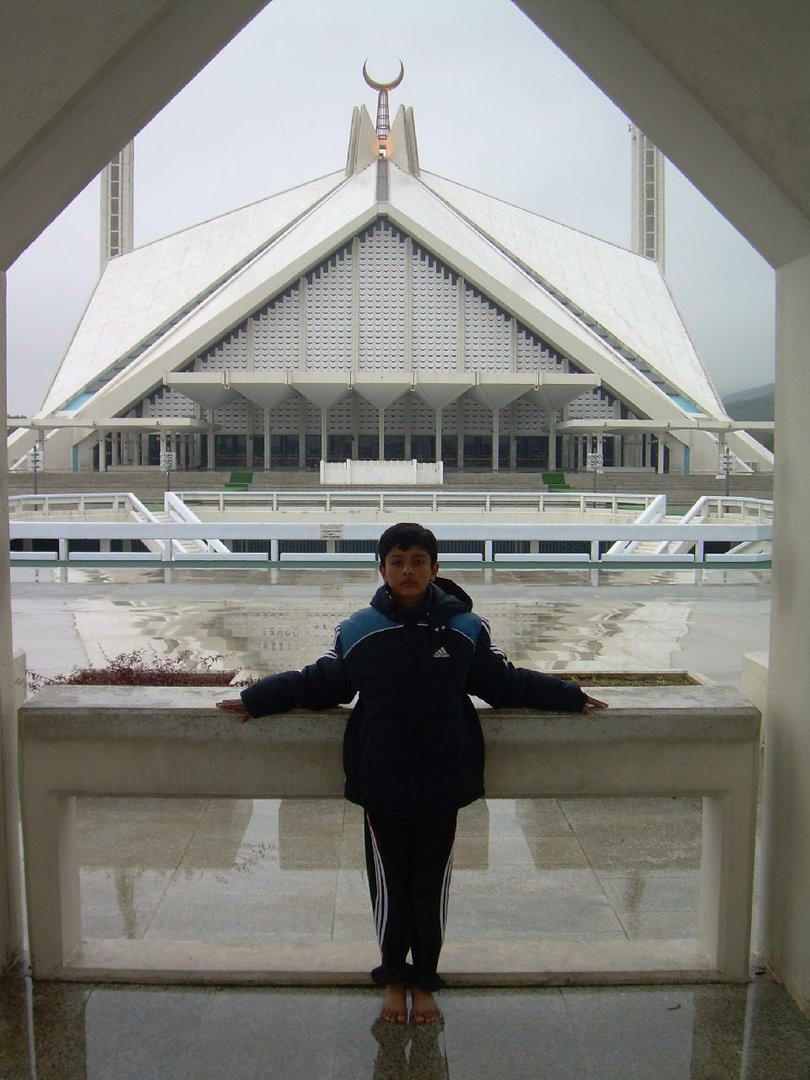 Post photo