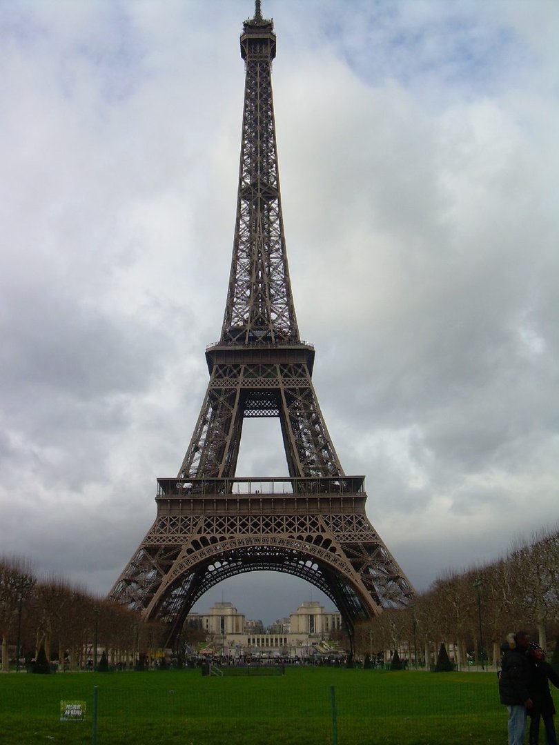 Post photo