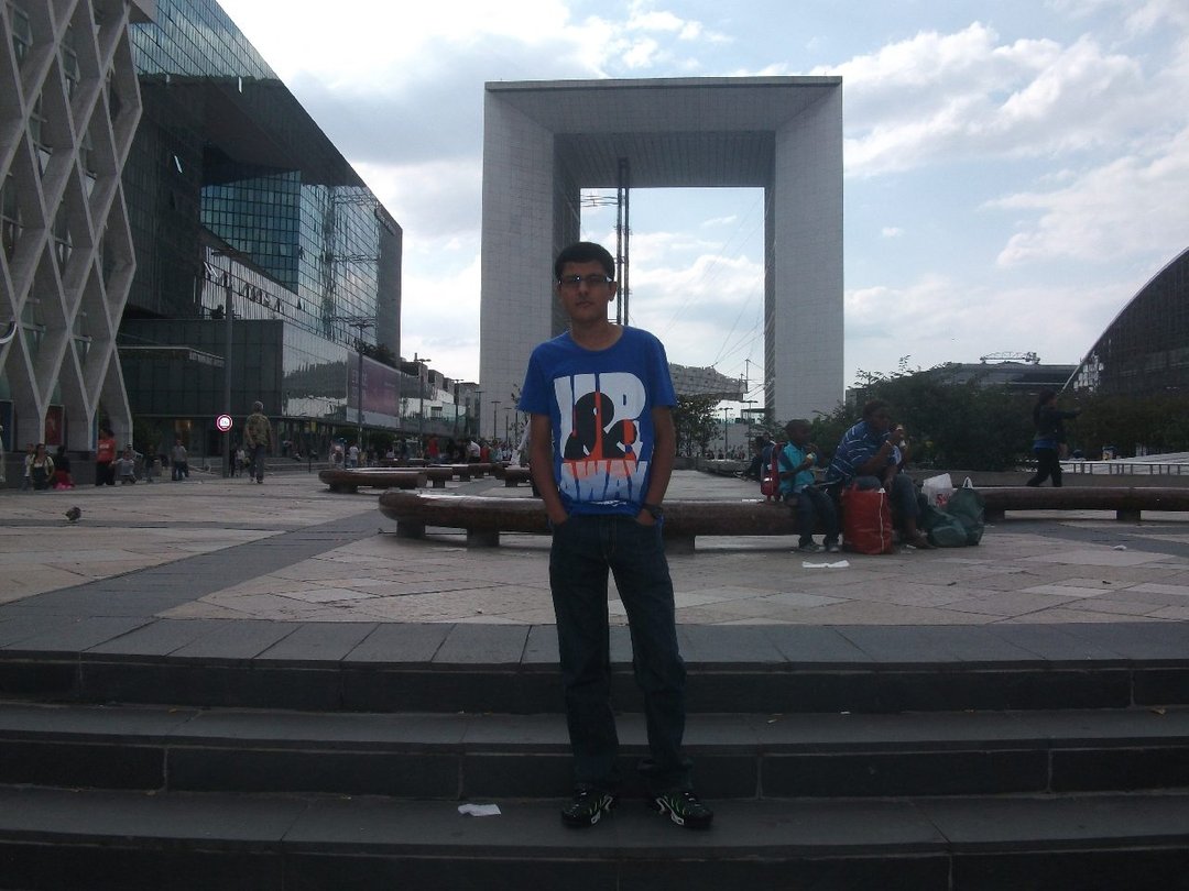 Post photo