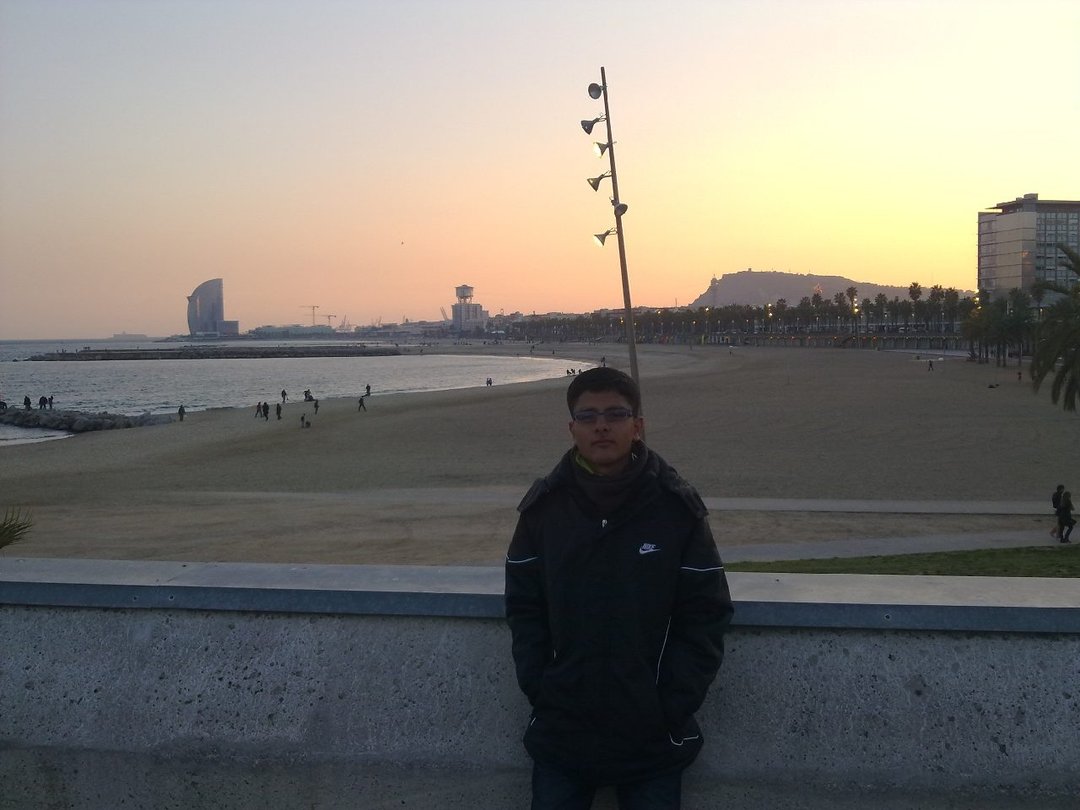 Post photo